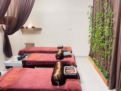 CHUYỂN NHƯỢNG SPA DƯỠNG SINH ĐẸP TẠI QUẬN 9 – NHÀ MỚI XÂY 2 NĂM, SẴN 300+ DATA THẺ LIỆU TRÌNH