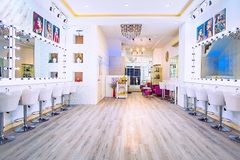 [Phú Nhuận] Nail - Spa đẹp và sang trọng khu vườn hoa