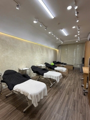 CHUYỂN NHƯỢNG CƠ SỞ CHĂM SÓC SẮC ĐẸP MẶT TIỀN QUẬN 3 – 7 PHÒNG DỊCH VỤ