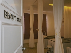 [Quận 3] SPA MẶT TIỀN KHU BÀN CỜ CHỈ #590_TRIỆU