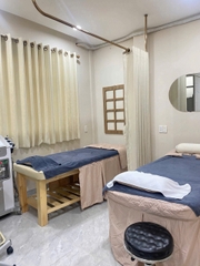 CHUYỂN NHƯỢNG SPA SANG TRỌNG MẶT TIỀN TRUNG TÂM QUẬN 5 – TRỌN GÓI MÁY MÓC ĐẦU TƯ CAO CẤP