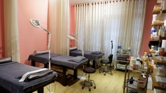 SANG GẤP SPA MẶT TIỀN QUẬN 10 – KẾT CẤU 4 TẦNG KHỦNG – GIÁ 250 TR (BAO CỌC)
