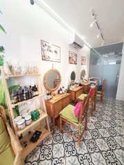 KHÔNG THỜI GIAN QUẢN LÝ - CẦN SANG SPA MẶT TIỀN QUẬN 01 CHỈ 550 TRIỆU BAO CỌC