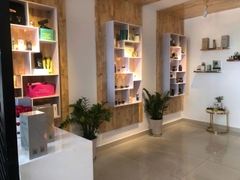 SANG NHƯỢNG SPA - MẶT TIỀN QUẬN 7