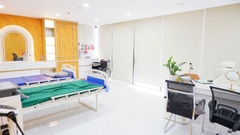 GIA ĐÌNH CÓ VIỆC GẤP - TẶNG LẠI TMV CAO CẤP Q1