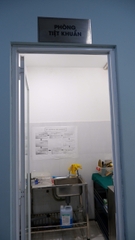 ĐỔI VỊ TRÍ KINH DOANH - SANG NHƯỢNG LẠI PHÒNG KHÁM PTTM