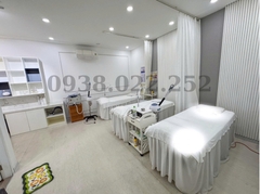 SANG NHƯỢNG PHÒNG KHÁM DA LIỄU - QUẬN 10