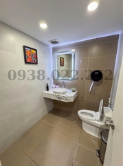 SANG NHƯỢNG PHÒNG KHÁM DA LIỄU - QUẬN 10