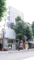 SANG LẠI PHÒNG KHÁM PTTM QUẬN 3