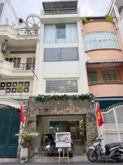 SANG NHƯỢNG SPA MẶT TIỀN QUẬN 1