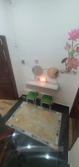 SANG NHƯỢNG HỌC VIỆN ĐÀO TẠO THẨM MỸ BÌNH TÂN