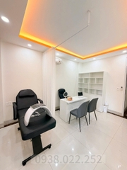 SANG NHƯỢNG CƠ SỞ THẨM MỸ QUẬN 10