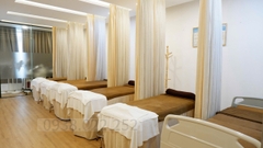 SANG NHƯỢNG PHÒNG KHÁM DA LIỄU MẶT TIỀN QUẬN 3