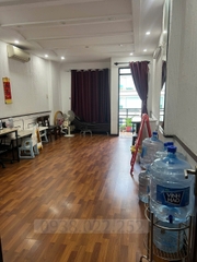 SANG NHƯỢNG PHÒNG KHÁM DA LIỄU HOẠT ĐỘNG 15 NĂM QUẬN 10