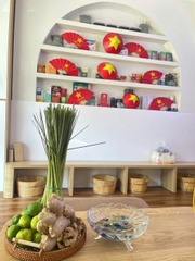 CẦN SANG NHƯỢNG SPA DƯỠNG SINH TRỊ LIỆU - MẶT TIỀN Q4