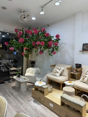 SANG NHƯỢNG TIỆM NAILS - MẶT TIỀN QUẬN 1