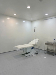 SANG NHƯỢNG PHÒNG KHÁM DA LIỄU - TRUNG TÂM QUẬN 1