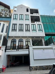 SANG NHƯỢNG PHÒNG KHÁM DA LIỄU - TRUNG TÂM QUẬN 1