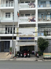 SANG NHƯỢNG GỘI ĐẦU DƯỠNG SINH Q6