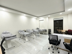 SANG NHƯỢNG SPA - NHÀ LỚN, CÓ HẦM XE