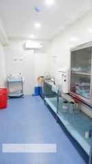 SANG NHƯỢNG PHÒNG KHÁM - TÒA NHÀ MẶT TIỀN 2 CHIỀU