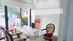 SANG NHƯỢNG PHÒNG KHÁM - TÒA NHÀ MẶT TIỀN 2 CHIỀU