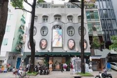 SANG NHƯỢNG SPA PHUN XĂM - MẶT TIỀN QUẬN 3