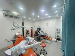 SANG NHƯỢNG PHÒNG KHÁM NHA KHOA – Q.10 (HCM)
