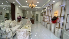 SANG NHƯỢNG SPA HOẠT ĐỘNG - VỊ TRÍ TỐT