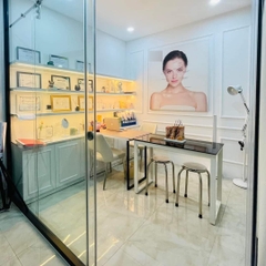 [QUẬN PHÚ NHUẬN] CẦN SANG GẤP SPA - SHOWROOM ĐẸP MẶT BẰNG HXH CHỈ 230 TRIỆU THƯƠNG LƯỢNG