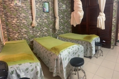 CẦN SANG GẤP SPA MẶT TIỀN [TÂN PHÚ] ĐƯỜNG 2 CHIỀU KHU ĐÔNG DÂN CƯ CHỈ 290 TRIỆU BAO CỌC