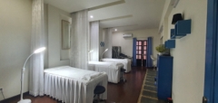 CẦN SANG CLINIC MẶT TIỀN ĐƯỜNG KHU TRUNG TÂM [QUẬN 01] CHỈ 600 TRIỆU BAO CỌC