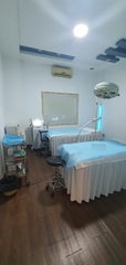 CẦN SANG CLINIC MẶT TIỀN ĐƯỜNG KHU TRUNG TÂM [QUẬN 01] CHỈ 600 TRIỆU BAO CỌC
