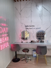 CẦN SANG SPA - SHOWROOM MẶT TIỀN TUYẾN ĐƯỜNG CHÍNH [QUẬN 05] CHỈ 400 TRIỆU BAO CỌC