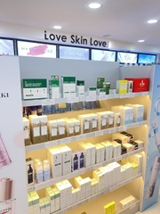 CẦN SANG SPA - SHOWROOM MẶT TIỀN TUYẾN ĐƯỜNG CHÍNH [QUẬN 05] CHỈ 400 TRIỆU BAO CỌC