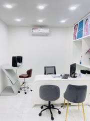 CẦN SANG SPA - SHOWROOM MẶT TIỀN TUYẾN ĐƯỜNG CHÍNH [TÂN PHÚ] CHỈ 400 TRIỆU BAO CỌC