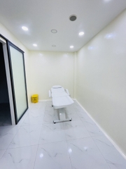 CẦN SANG SPA - SHOWROOM MẶT TIỀN TUYẾN ĐƯỜNG CHÍNH [TÂN PHÚ] CHỈ 400 TRIỆU BAO CỌC