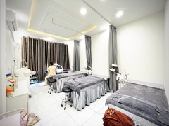 SANG NHƯỢNG SPA MẶT TIỀN ĐƯỜNG LỚN [QUẬN 11] CHỈ 550 TRIỆU