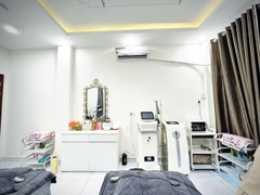SANG NHƯỢNG SPA MẶT TIỀN ĐƯỜNG LỚN [QUẬN 11] CHỈ 550 TRIỆU