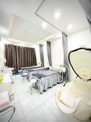 SANG NHƯỢNG SPA MẶT TIỀN ĐƯỜNG LỚN [QUẬN 11] CHỈ 550 TRIỆU