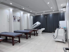 SANG NHƯỢNG VIỆN THẨM MỸ QUỐC TẾ VIỆT MỸ TP.NINH BÌNH CHỈ 400 TRIỆU BAO CỌC