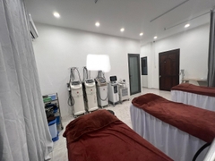 SANG NHƯỢNG SPA TẠI QUẬN TÂN BÌNH [HCM] CHỈ 500 TRIỆU BAO CỌC 3 THÁNG