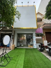[MẶT TIỀN] SANG NHƯỢNG SPA TẠI QUẬN TÂN PHÚ [HCM] CHỈ 550 TRIỆU BAO GỒM CỌC