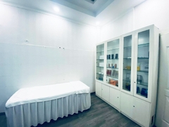 [MẶT TIỀN] SANG NHƯỢNG SPA ĐẸP TẠI QUẬN 1 [HCM] CHỈ 250 TRIỆU BAO CỌC THƯƠNG LƯỢNG