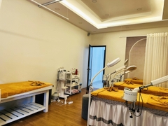 SANG NHƯỢNG SPA TẠI QUẬN PHÚ NHUẬN [HCM] CHỈ 550 TRIỆU BAO CỌC