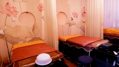 SANG NHƯỢNG SPA TẠI QUẬN 4 [HCM] CHỈ 450 TRIỆU