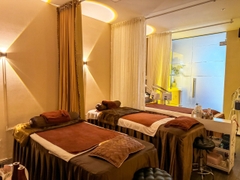SANG NHƯỢNG SPA TẠI QUẬN PHÚ NHUẬN [HCM] CHỈ 590 TRIỆU