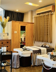 SANG NHƯỢNG SPA [HẺM] ĐẸP TẠI QUẬN 1 [HCM] CHỈ 320 TRIỆU (CHƯA BAO GỒM CỌC)