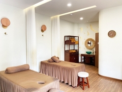 SANG NHƯỢNG SPA TẠI QUẬN PHÚ NHUẬN [HCM] CHỈ 700 TRIỆU (THƯƠNG LƯỢNG)