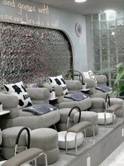 SANG NHƯỢNG TIỆM NAIL - GỘI ĐẦU TẠI [HẺM VIP] QUẬN 1 [HCM] CHỈ 430 TRIỆU BAO CỌC THƯƠNG LƯỢNG